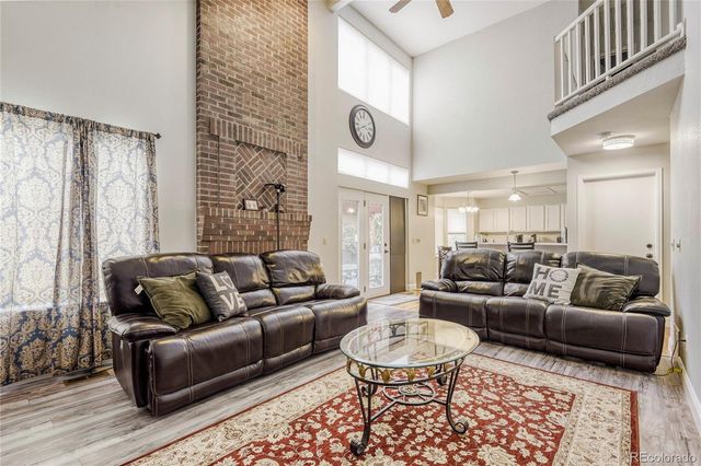9853 Salford Lane, Littleton, CO 80126
