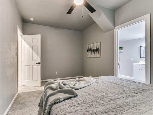 524 E Harrison Avenue, Guthrie, OK 73044