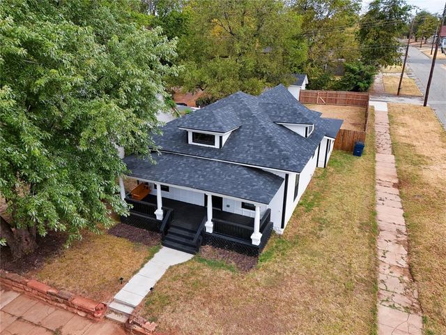 524 E Harrison Avenue, Guthrie, OK 73044