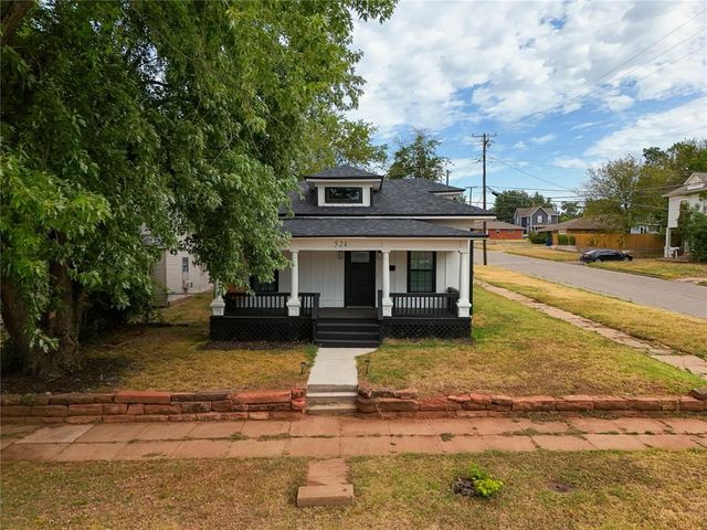 524 E Harrison Avenue, Guthrie, OK 73044
