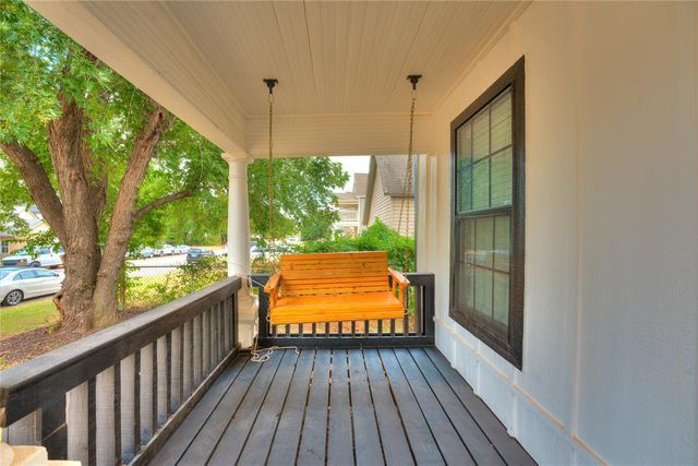 524 E Harrison Avenue, Guthrie, OK 73044