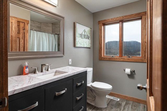 S1787 State Highway 162, Chaseburg, WI 54621