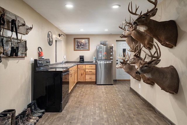 S1787 State Highway 162, Chaseburg, WI 54621