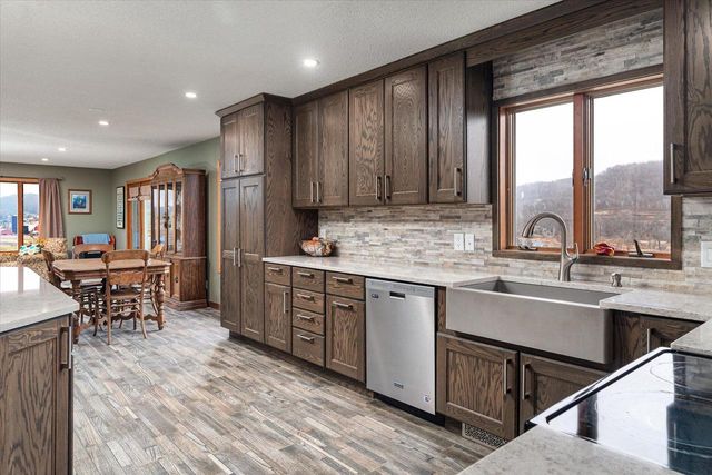 S1787 State Highway 162, Chaseburg, WI 54621