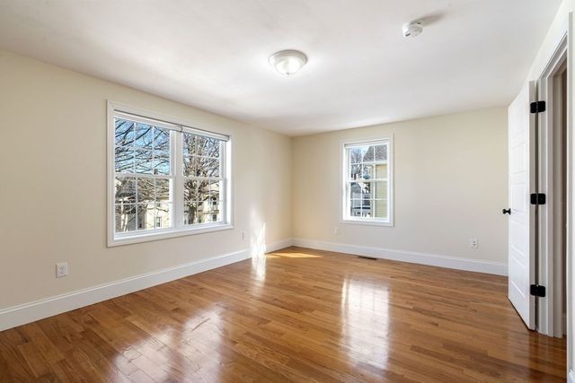 220 White St 220, Belmont, MA 02478