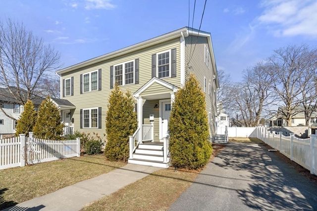 220 White St 220, Belmont, MA 02478