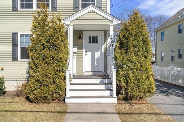 220 White St 220, Belmont, MA 02478