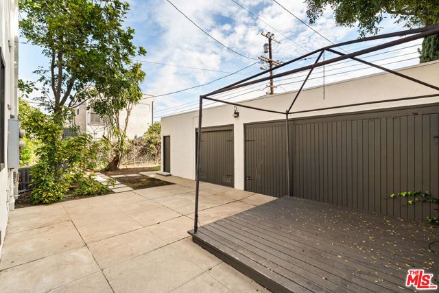 1146 S Hayworth Avenue, Los Angeles, CA 90035