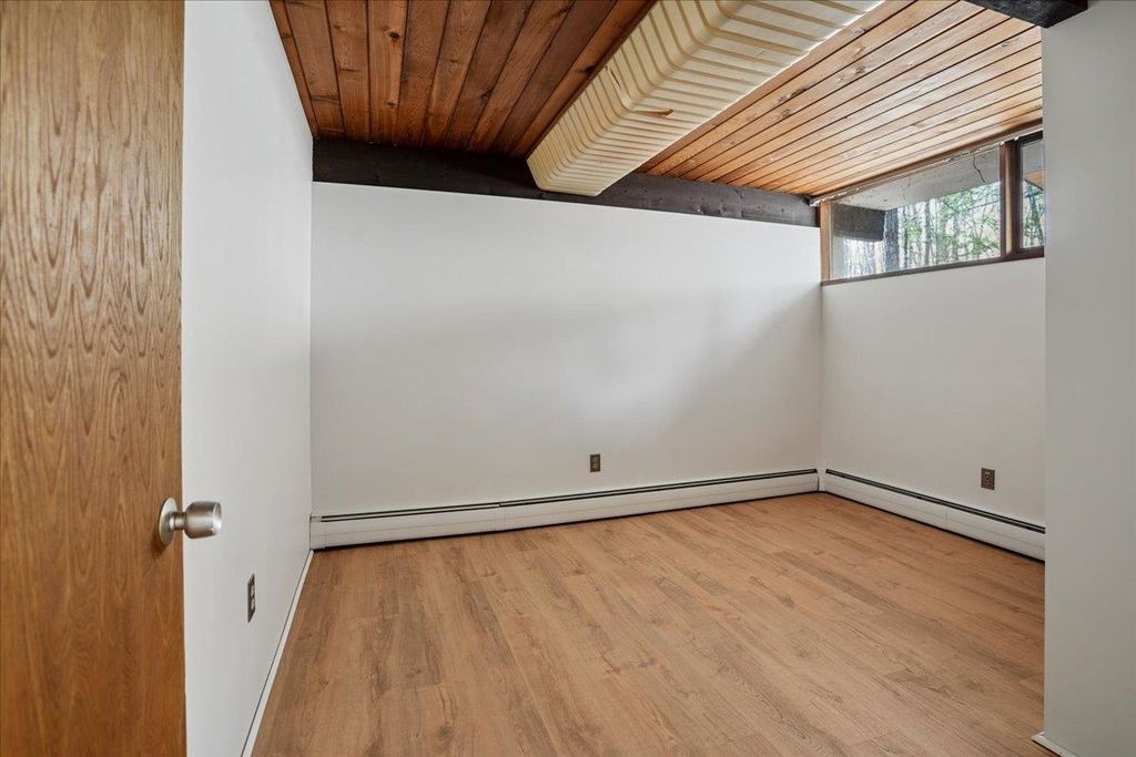 Image 35 of property listing at 56 Piscataqua Road, Dover, NH 03820