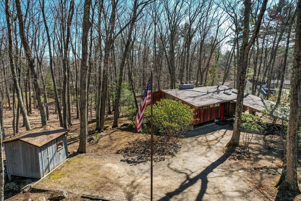 Image 55 of property listing at 56 Piscataqua Road, Dover, NH 03820