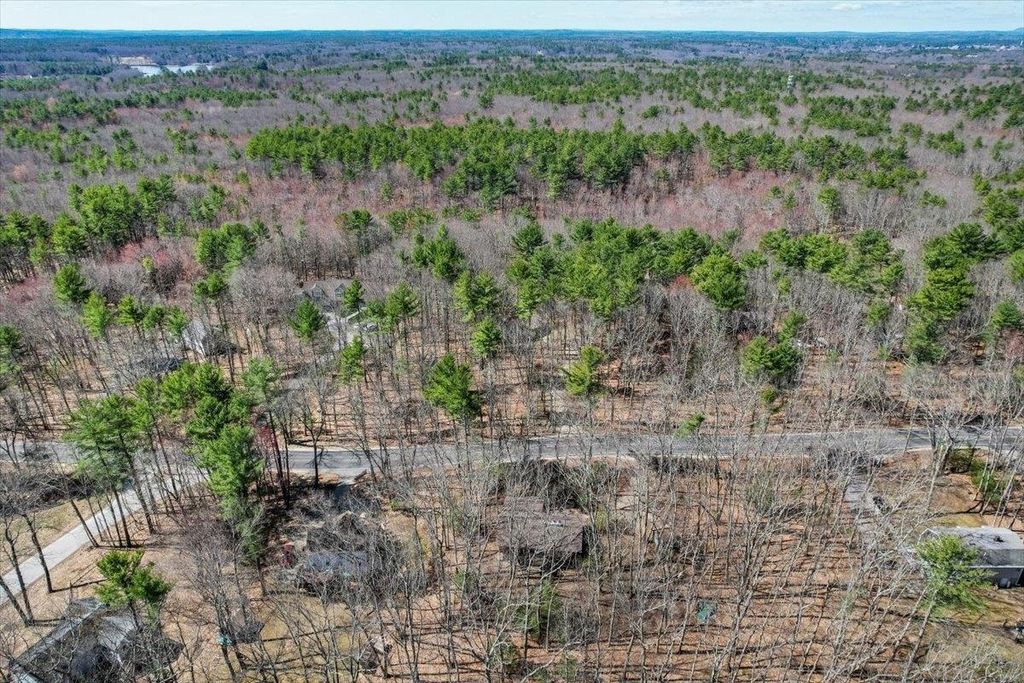 Image 60 of property listing at 56 Piscataqua Road, Dover, NH 03820