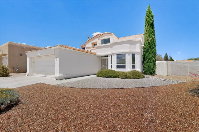233 Nicklaus Drive SE, Rio Rancho, NM 87124