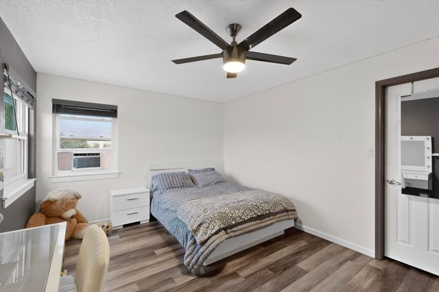 233 Nicklaus Drive SE, Rio Rancho, NM 87124
