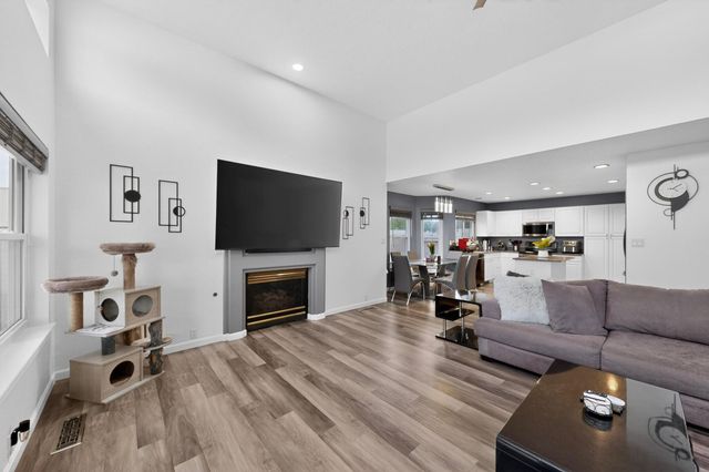 233 Nicklaus Drive SE, Rio Rancho, NM 87124