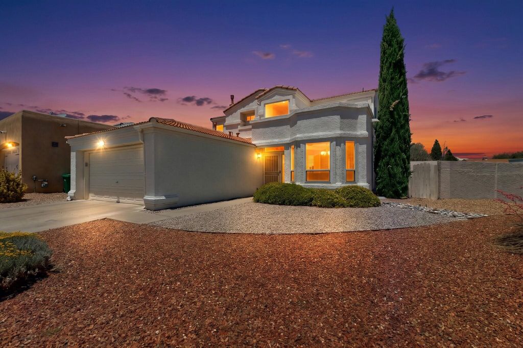 233 Nicklaus Drive SE, Rio Rancho, NM 87124