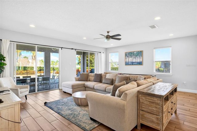 7724 FAIRFAX DRIVE, Kissimmee, FL 34747