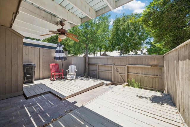 1846 Hollister Street 12, Houston, TX 77080