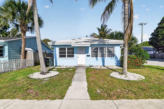 303 S L Street, Lake Worth Beach, FL 33460