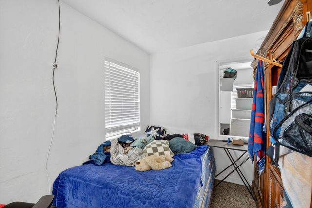 303 S L Street, Lake Worth Beach, FL 33460