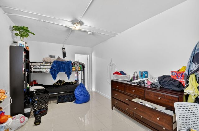 303 S L Street, Lake Worth Beach, FL 33460
