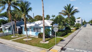303 S L Street, Lake Worth Beach, FL 33460