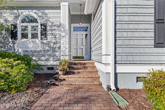 601 John S Mosby Drive, Wilmington, NC 28412