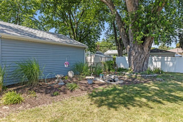 3857 27th Avenue, Rock Island, IL 61201