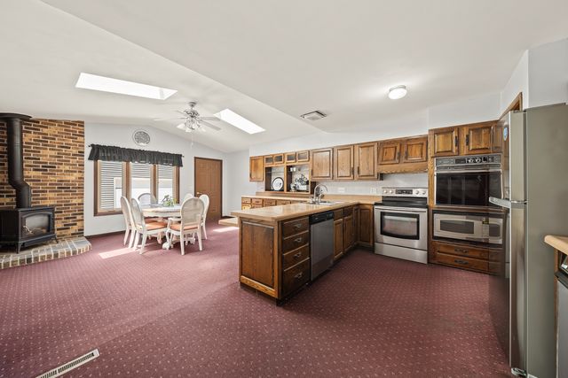 3857 27th Avenue, Rock Island, IL 61201
