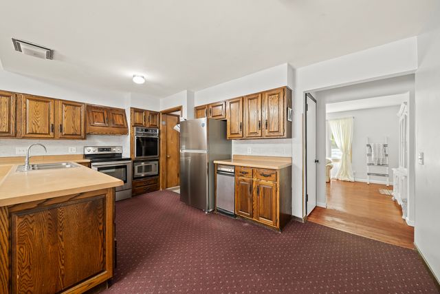 3857 27th Avenue, Rock Island, IL 61201