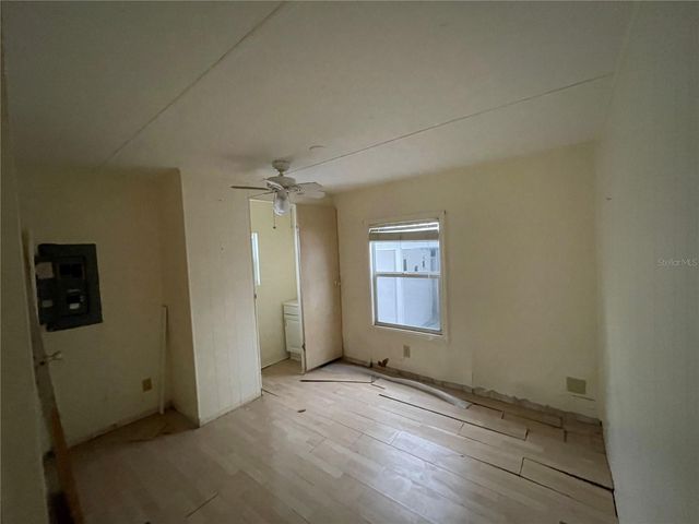 68 TWIN SHORES BOULEVARD, Longboat Key, FL 34228