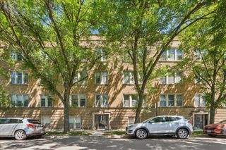 2152 W Ainslie Street D2, Chicago, IL 60625