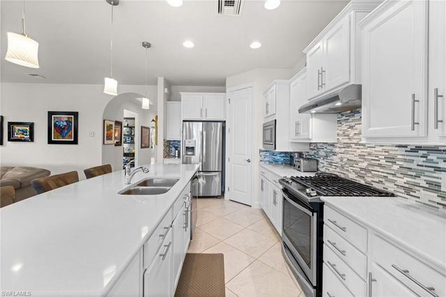 20075 Tavernier DR, Estero, FL 33928