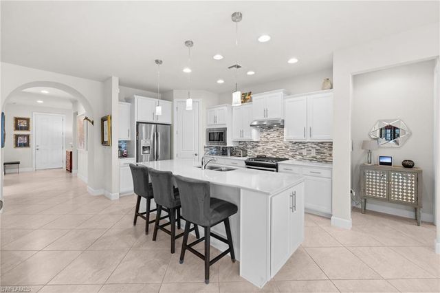 20075 Tavernier DR, Estero, FL 33928