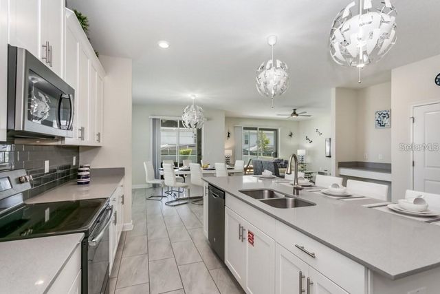 1561 FLANGE DRIVE, Davenport, FL 33896