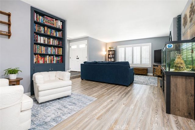 1206 Joana, Santa Ana, CA 92705