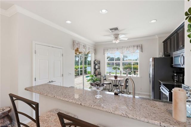 8433 Karina CT, Naples, FL 34114