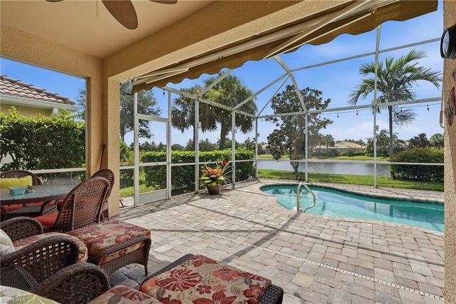 8433 Karina CT, Naples, FL 34114