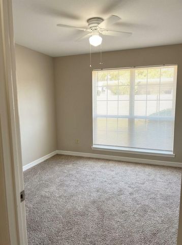 18800 Egret Bay Boulevard 1101, Webster, TX 77058