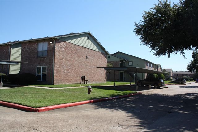 18800 Egret Bay Boulevard 1101, Webster, TX 77058