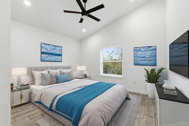 214 Cooper St, San Antonio, TX 78210