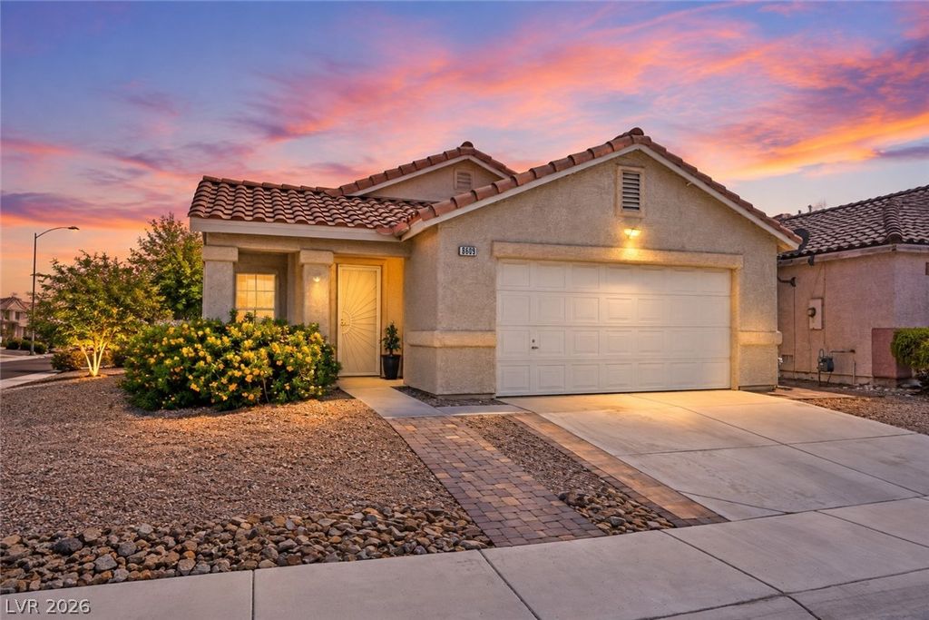 8609 Majestic Pine Avenue, Las Vegas, NV 89143 — exterior