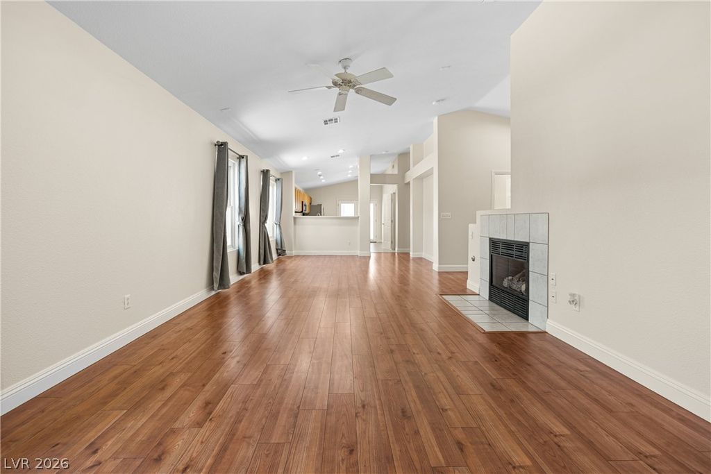 8609 Majestic Pine Avenue, Las Vegas, NV 89143 — photo 5