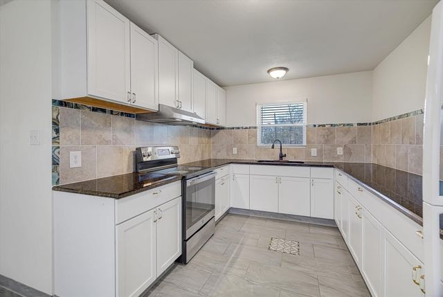 10182 Highway 146 N, Liberty, TX 77575