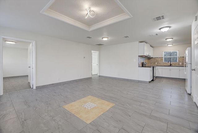 10182 Highway 146 N, Liberty, TX 77575