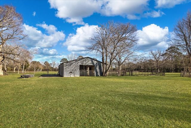 10182 Highway 146 N, Liberty, TX 77575