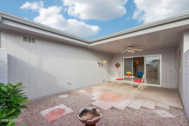 10557 W OCOTILLO Drive, Sun City, AZ 85373