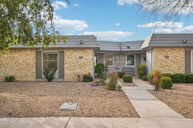 10557 W OCOTILLO Drive, Sun City, AZ 85373