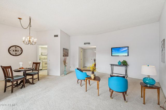 10557 W OCOTILLO Drive, Sun City, AZ 85373