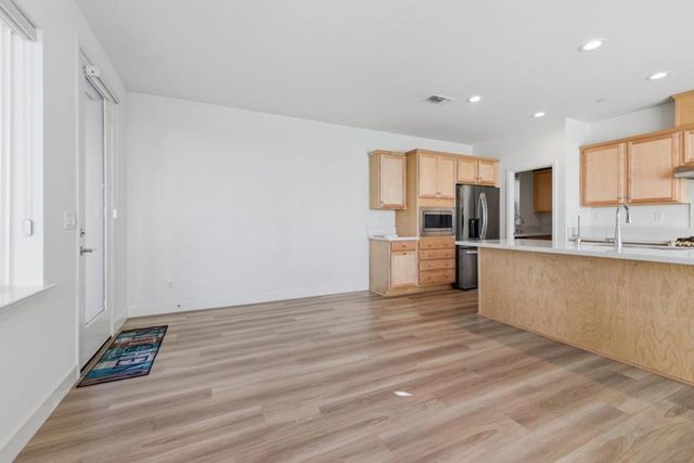 3003 Neil Jerome Drive, Tracy, CA 95377