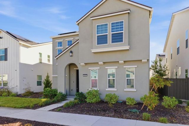 3003 Neil Jerome Drive, Tracy, CA 95377